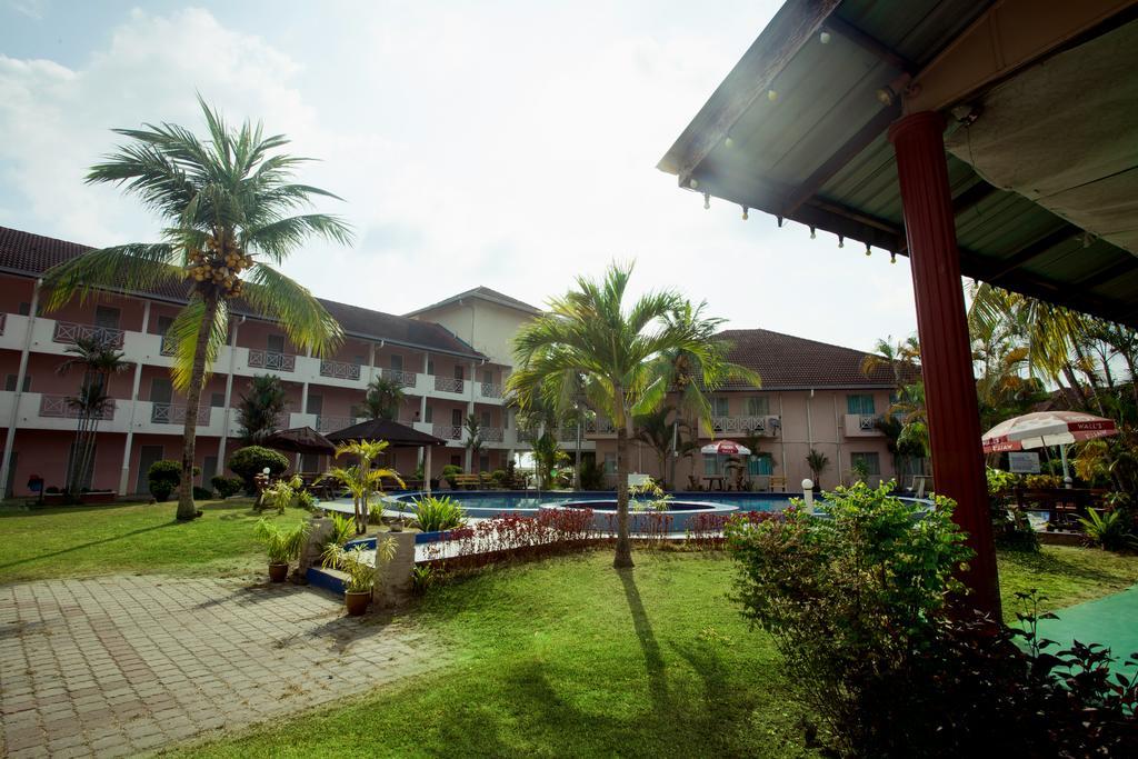 Hotel Seri Malaysia Mersing Bagian luar foto