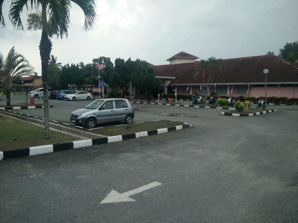 Hotel Seri Malaysia Mersing Bagian luar foto